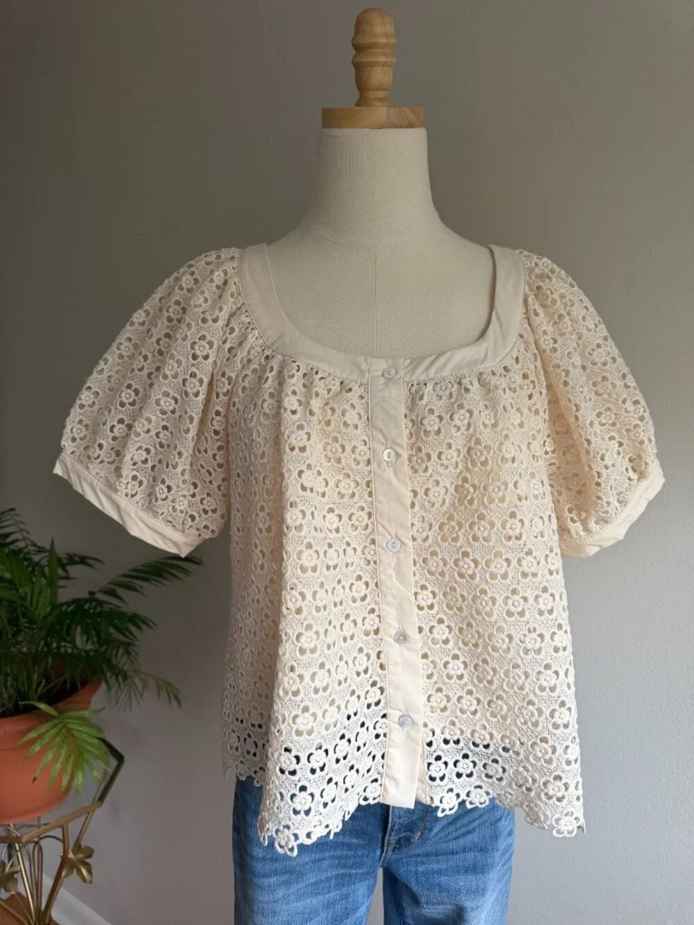 Anthropologie stunning cream